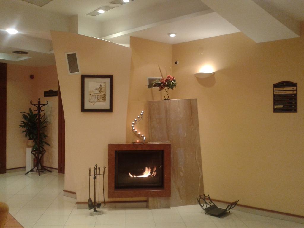 Hotel Saol Krynica Zdroj Luaran gambar