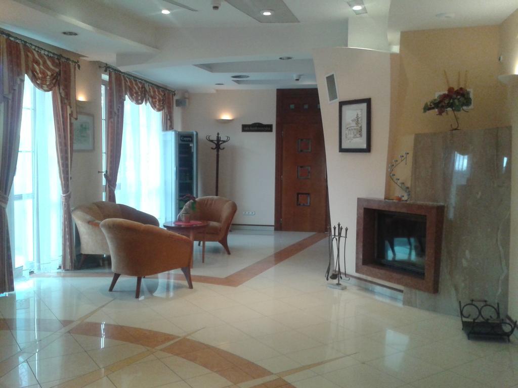 Hotel Saol Krynica Zdroj Luaran gambar