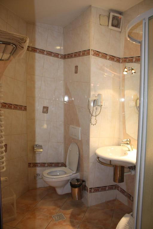 Hotel Saol Krynica Zdroj Bilik gambar