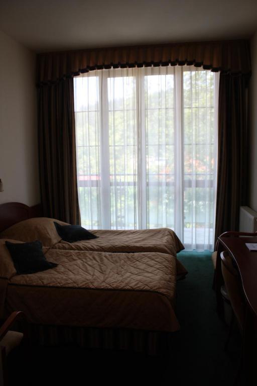 Hotel Saol Krynica Zdroj Bilik gambar